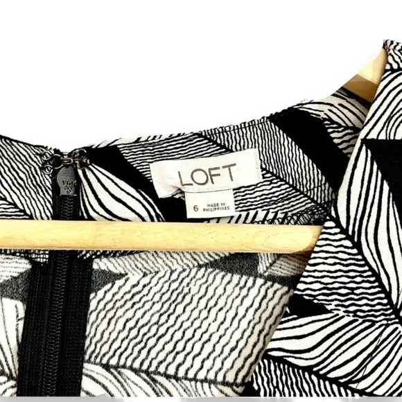 LOFT Fern Print Wrap Romper - Picture 5 of 8